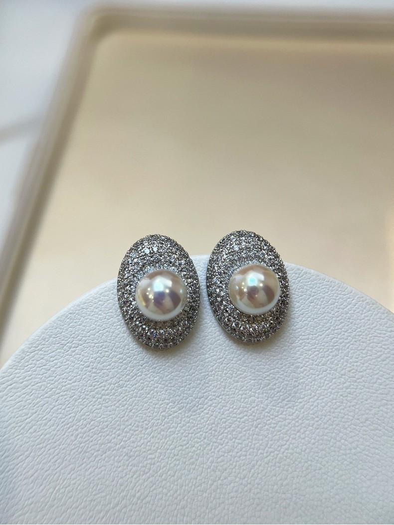 Female Luxury High-End Silver Needle Pearl Full Diamond Oval Earrings