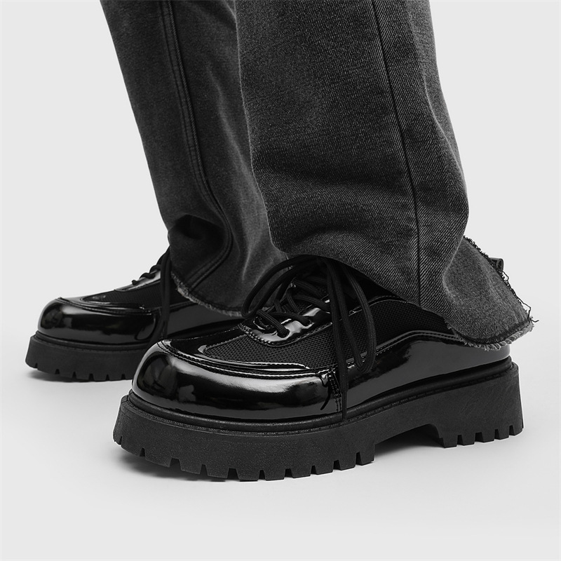 2026 New Winter British Style Casual Low Top Martin Boots Men's Leather Shoes Thick Soled Black Trendy Shoes