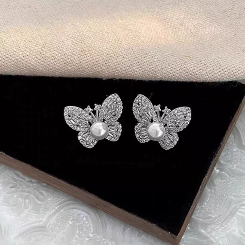 Silver Needle Full Diamond Sparkling Butterfly Pearl Earrings For Women, Elegant Retro Style, Light Luxury Style Earrings