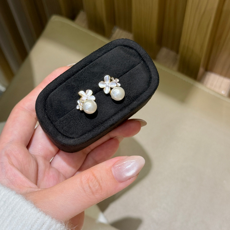 New Pearl Gardenia Earrings With Feminine Temperament And Natural High-End Feel