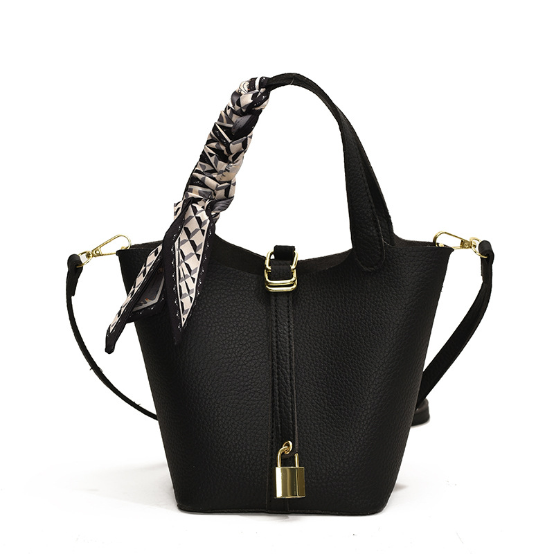2026 New Trendy And Simple Casual Shoulder Bag, Crossbody Bag, Hand-Held Bucket Bag