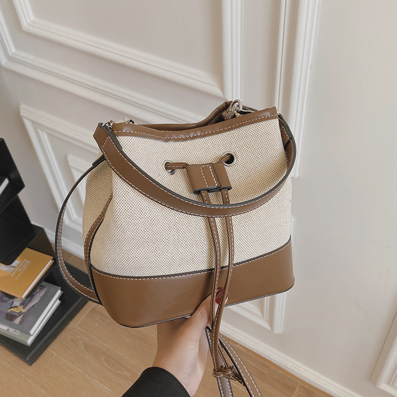 Women's New Canvas Contrasting Hand-Held Bucket Bag, Street Trendy Texture Single Shoulder Crossbody Bag