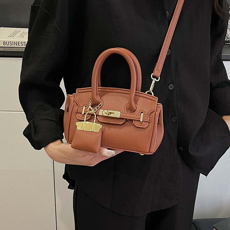 Fashionable Hand-Held Women's Hot Selling New High-End Texture Lychee Pattern Shoulder Crossbody Bag