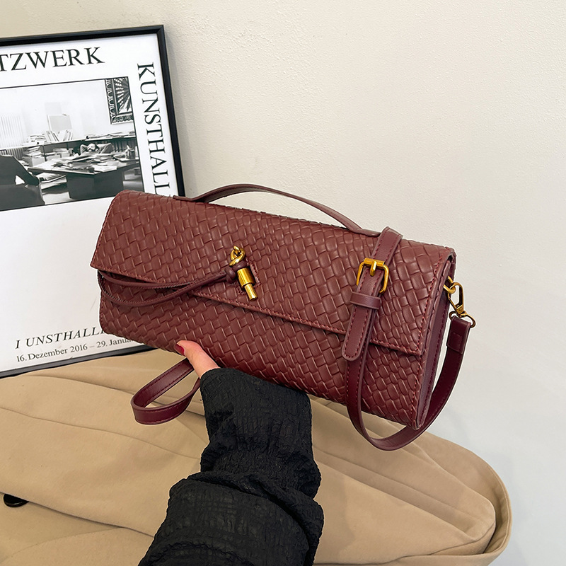 New Woven Crossbody Bag With Retro Texture, Women's Handbag, Simple and Luxurious Shoulder Bag